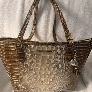 Beautiful gold Brahmin hand or shoulder bag
